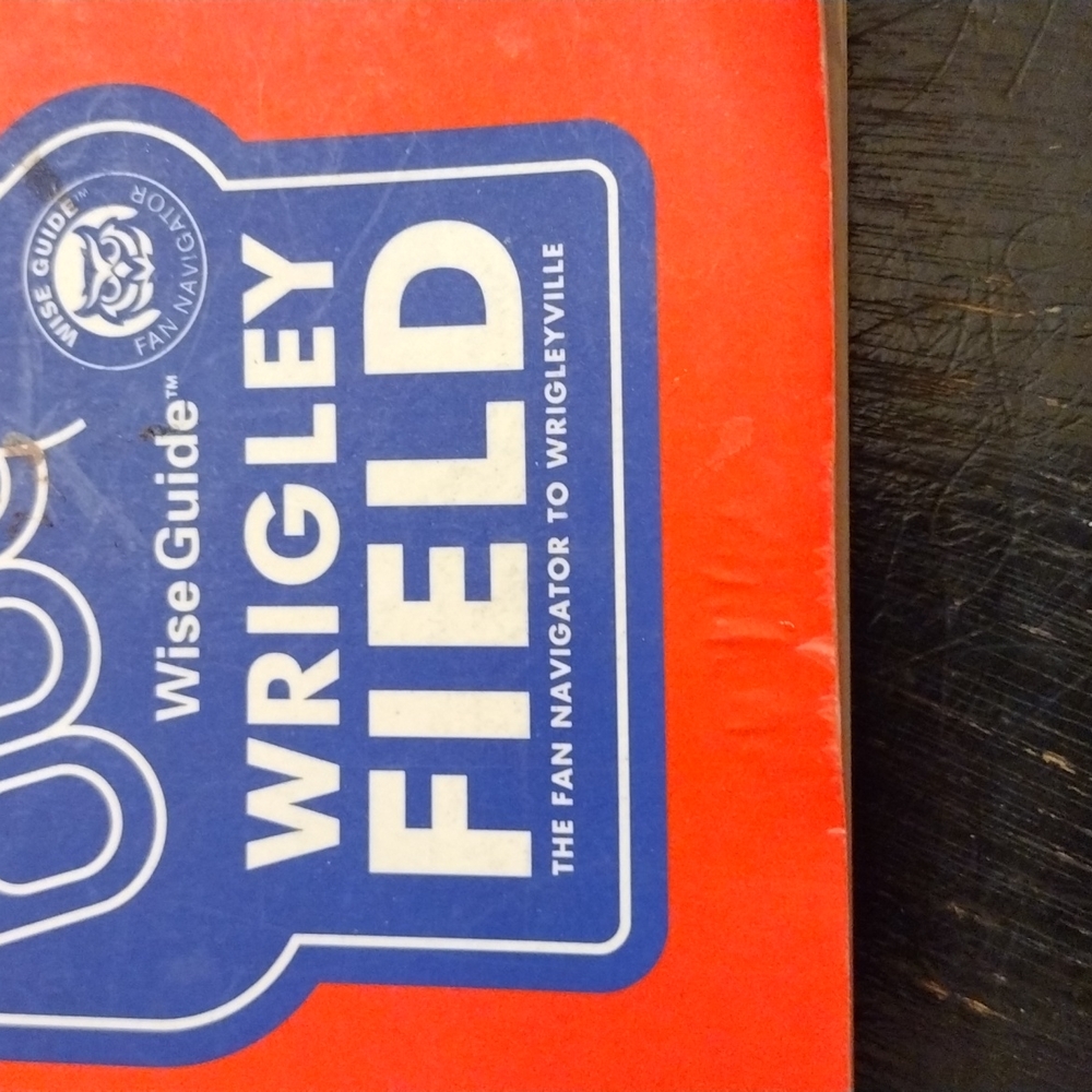 SOLD!! Gently Used Wise Guide To Wrigley Field Fan Navigator Booklet/Book! - Picture 4 of 7